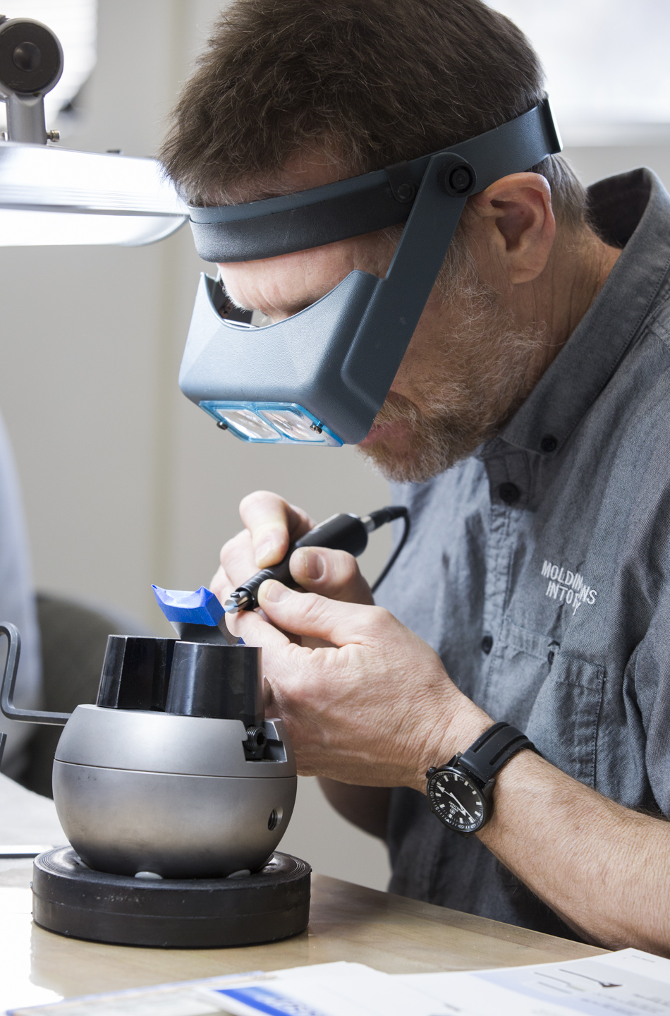 Toolmakers attend mold polishing course! PH Molds Limited